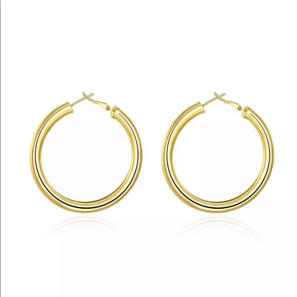 New Large 50 mm Light Weight Round Hoop Earrings - Picture 5 of 7
